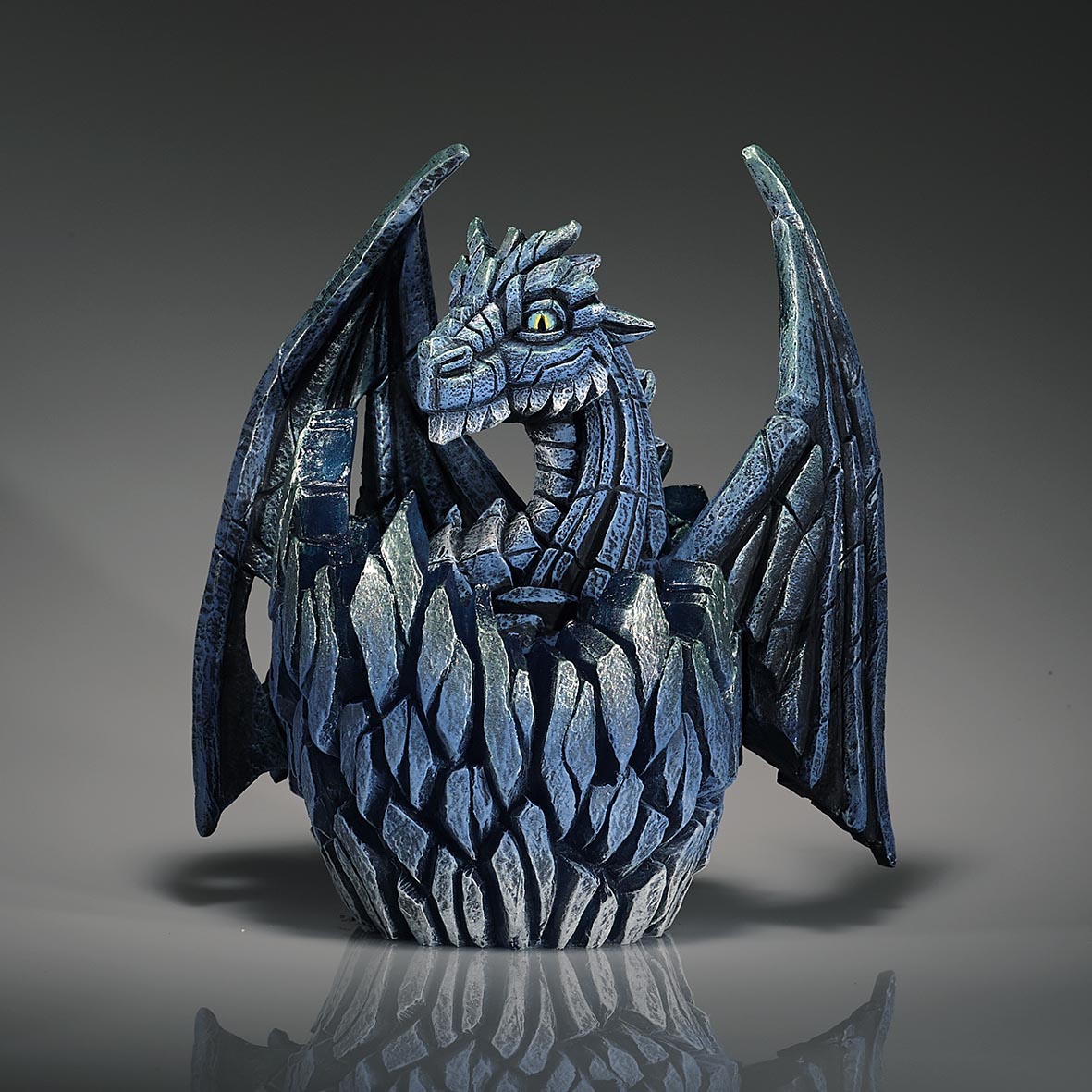 Dragon Egg Illumination Blue - Edge Sculpture