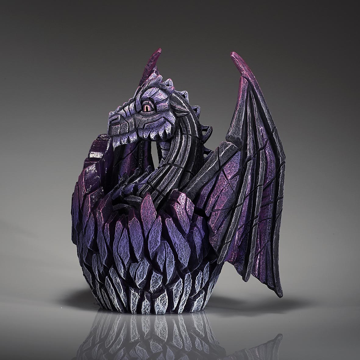 Dragon Egg Illumination Black - Edge Sculpture