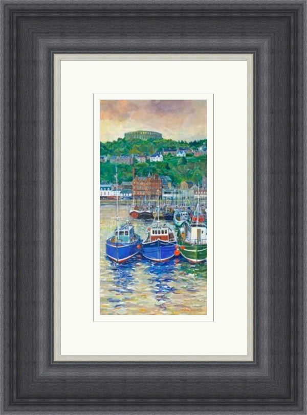 Oban Harbour by Bob Lees