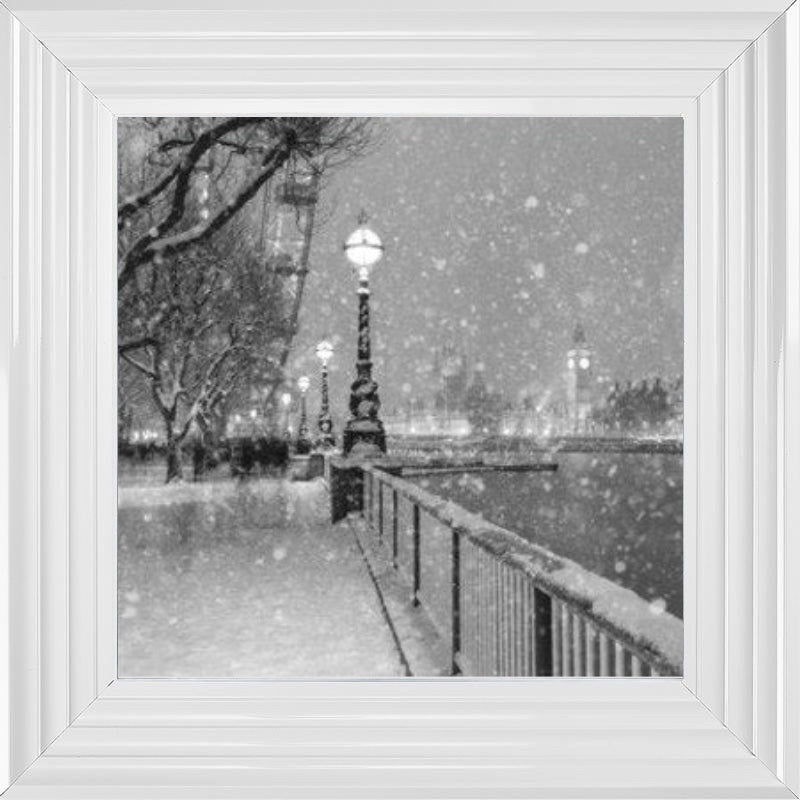 Winter Wonderland, London - Black and White