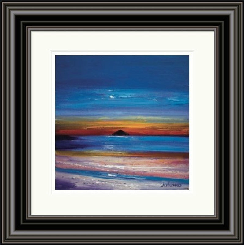Moonrise, Ailsa Craig by Jolomo