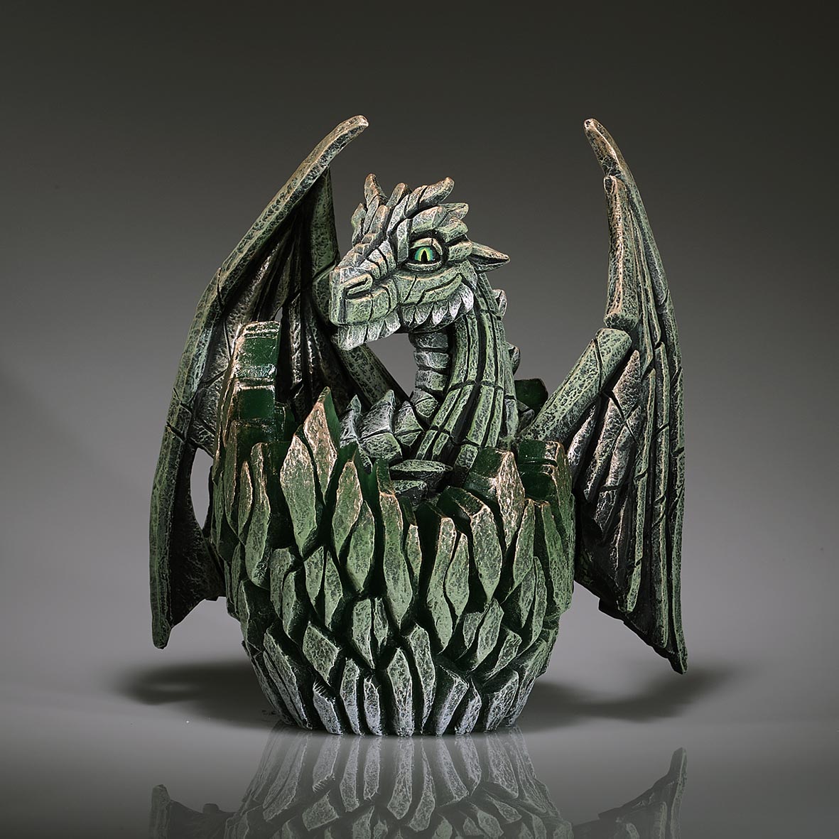Dragon Egg Illumination Green - Edge Sculpture
