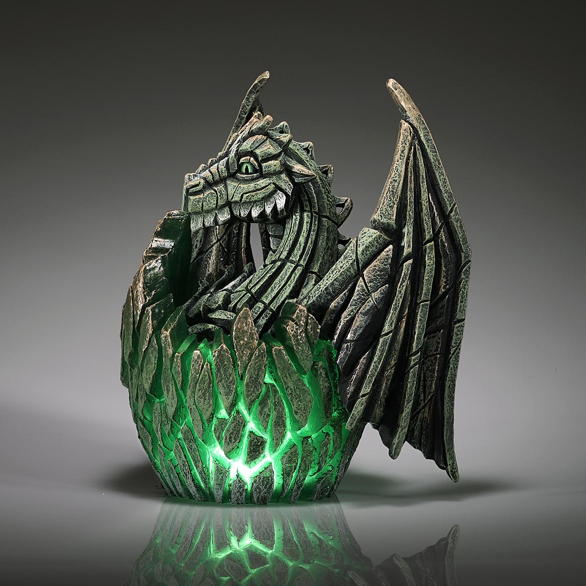 Dragon Egg Illumination Green - Edge Sculpture