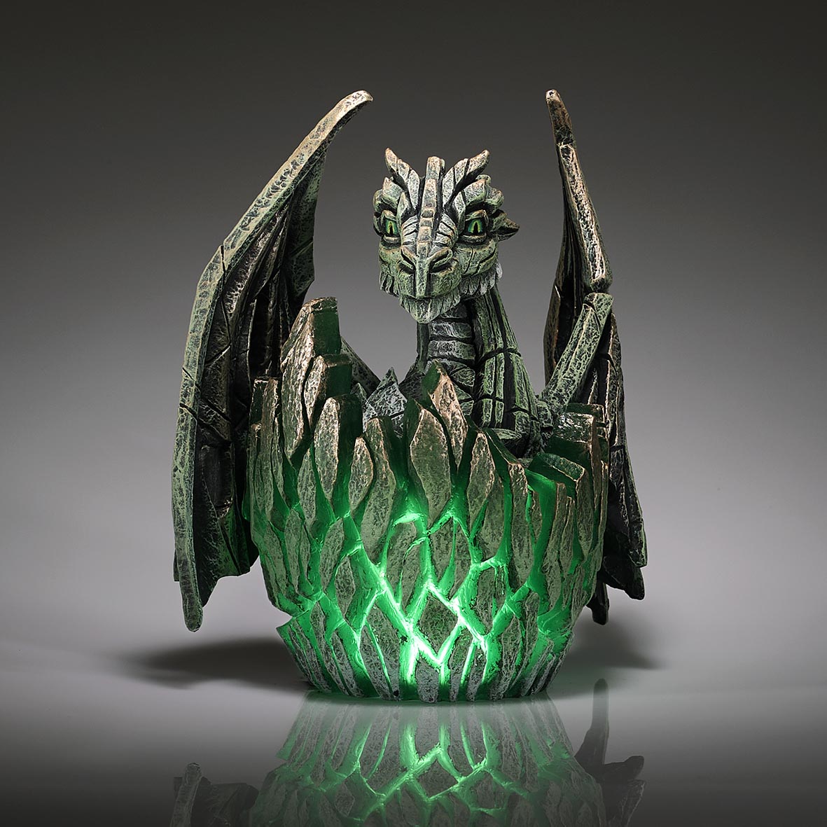 Dragon Egg Illumination Green - Edge Sculpture
