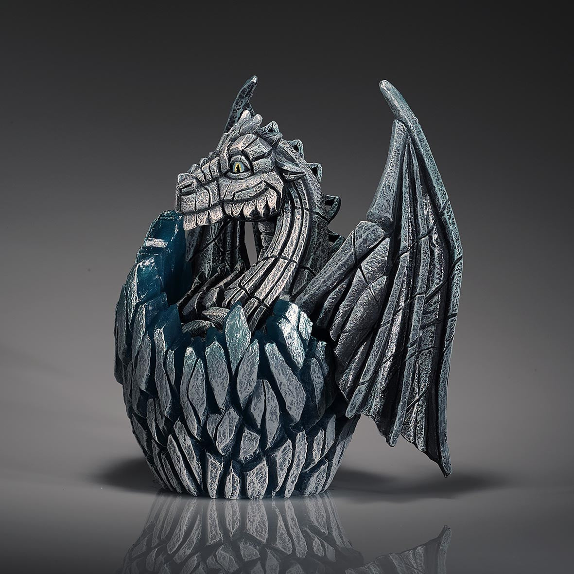 Dragon Egg Illumination White- Edge Sculpture