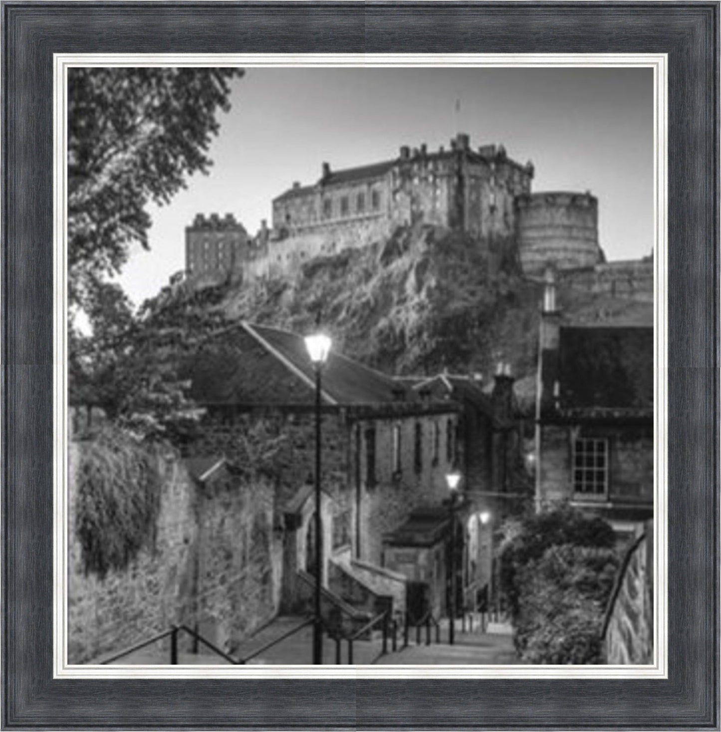Edinburgh Castle - Black & White Mini Liquid Art