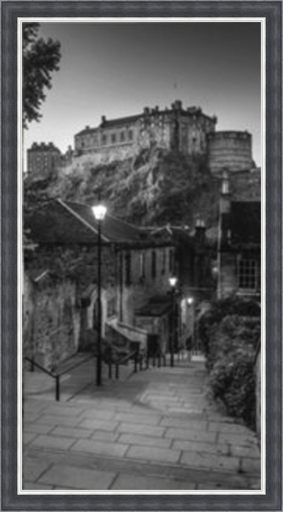Edinburgh Castle - Black & White Mini Liquid Art