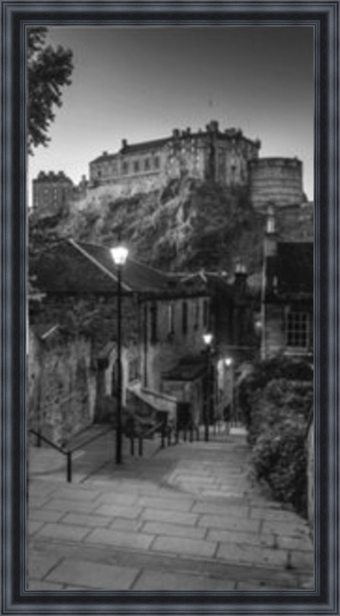 Edinburgh Castle - Black & White Mini Liquid Art