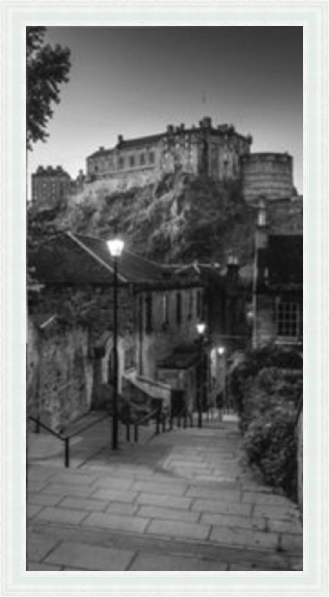 Edinburgh Castle - Black & White Mini Liquid Art