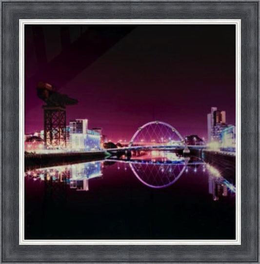 Glasgow Skyline - Colour Burst Mini Liquid Art