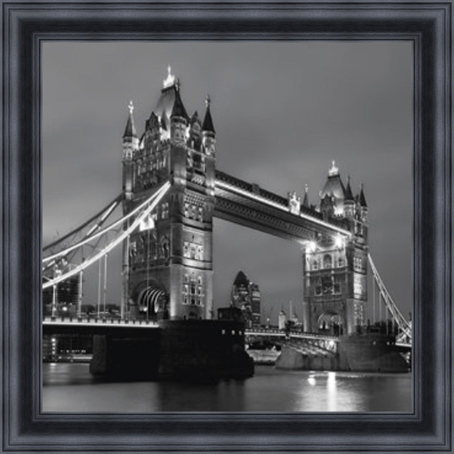 Tower Bridge, Side View - Black & White Mini Liquid Art