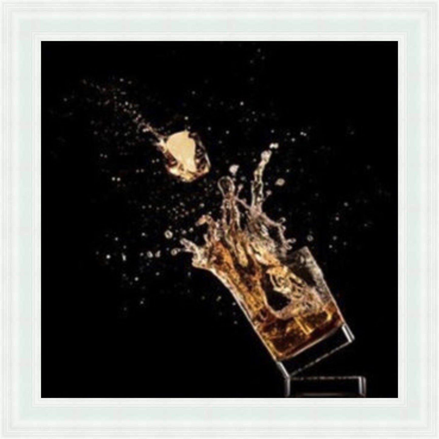 Whiskey Tilt Mini Liquid Art