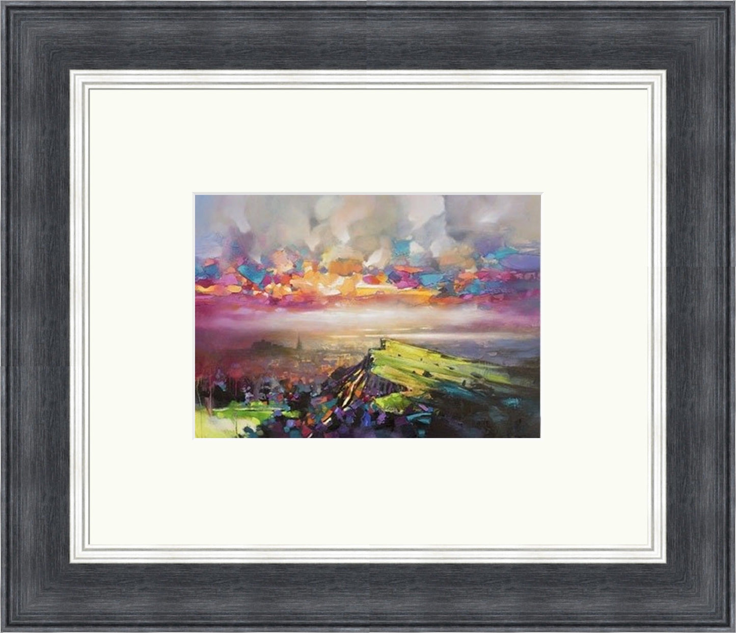 Edinburgh Sky by Scott Naismith