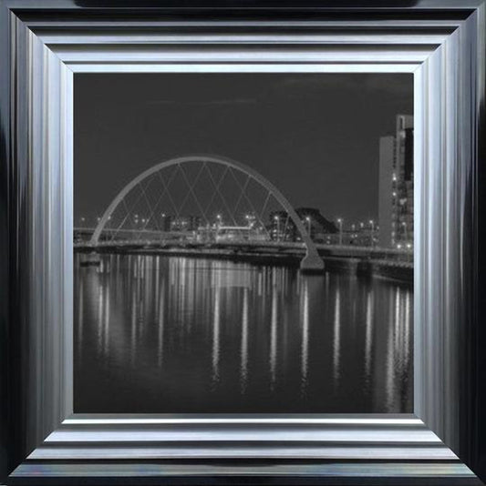 Nightfall at the Squinty Bridge, Glasgow - Black and White