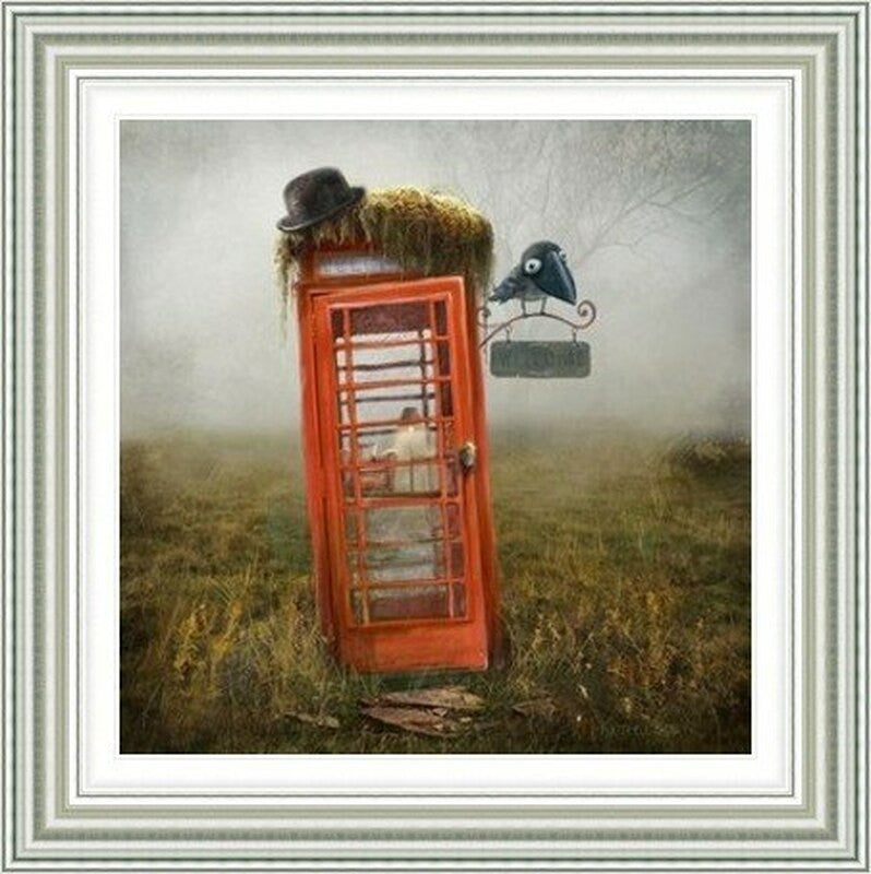 Phonebox Cottage by Matylda Konecka