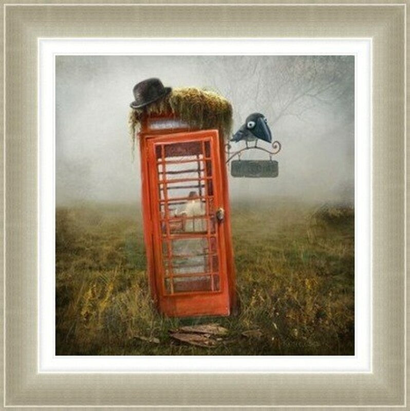 Phonebox Cottage by Matylda Konecka
