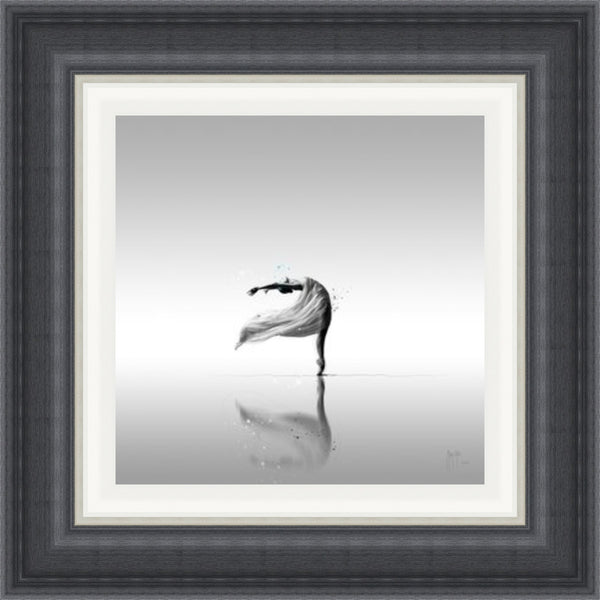 Le Cygne Blanc by Patrice Murciano