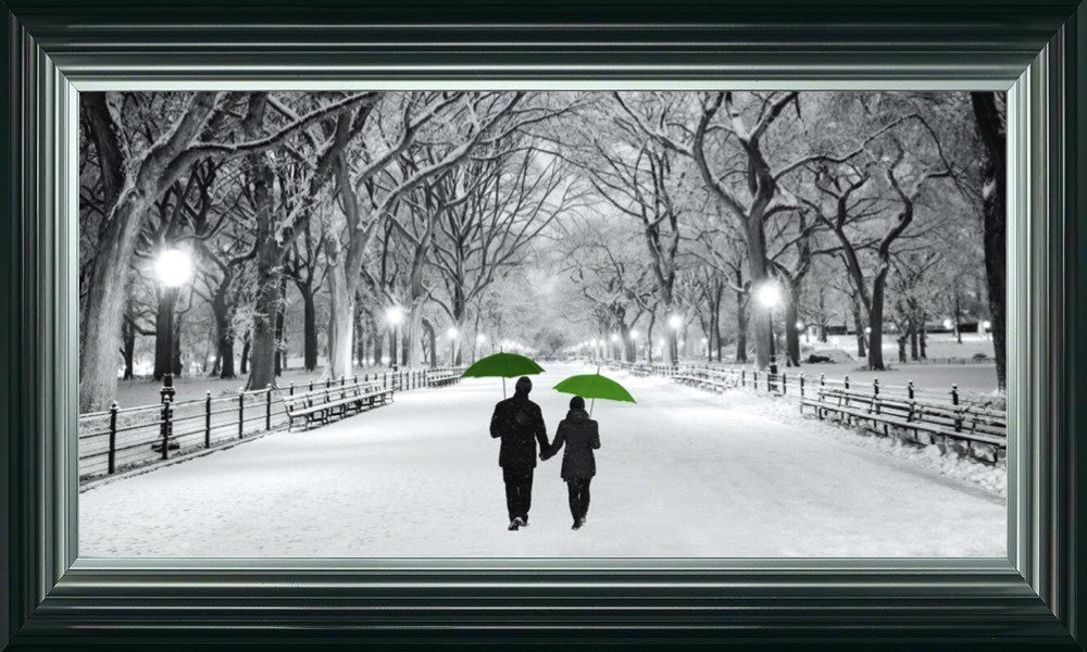 Romantic Stroll Green