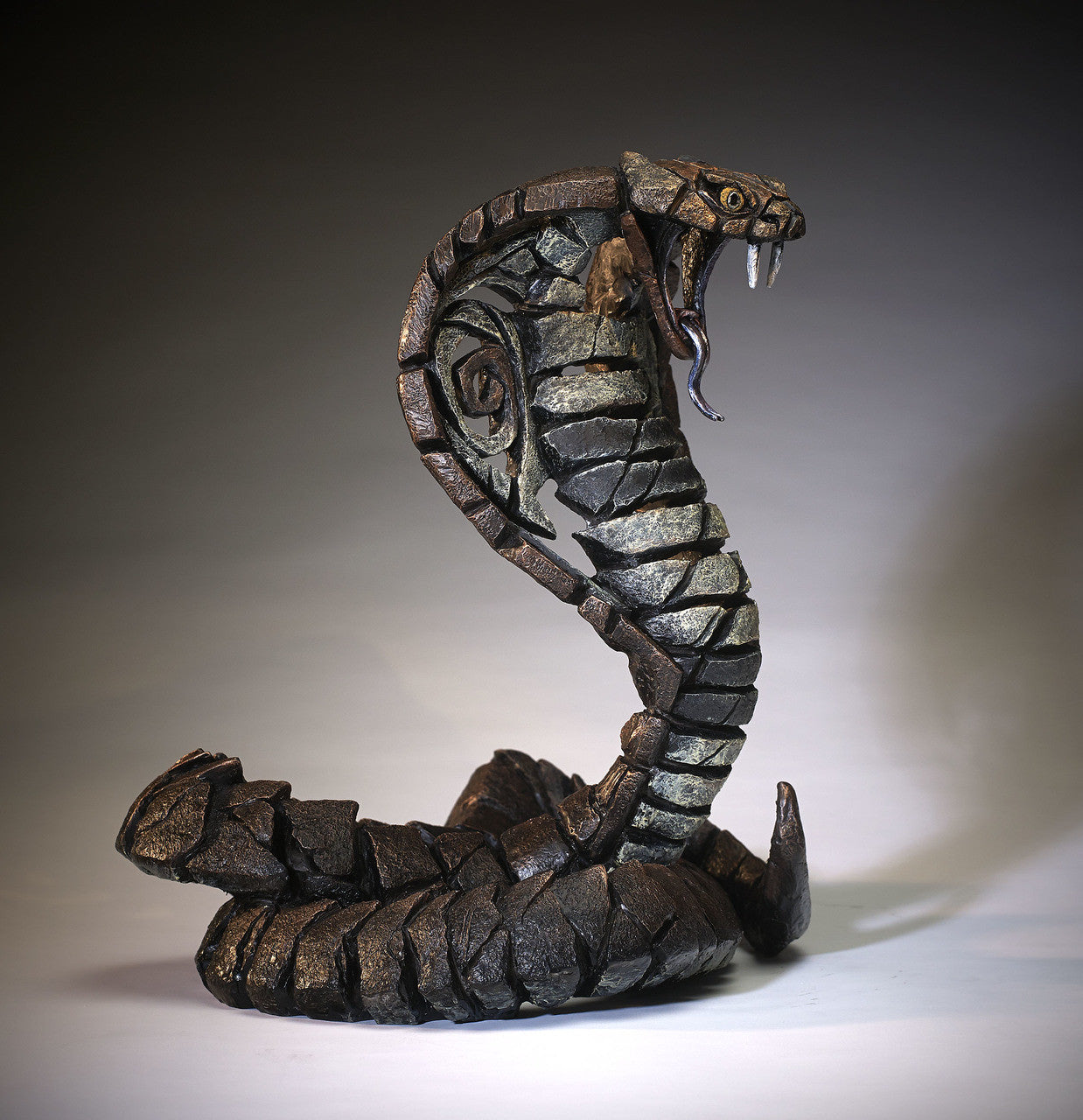 Cobra (Copper Brown) - Edge Sculpture