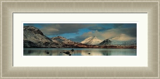 Towards Rannoch Moor by Murray Mowat